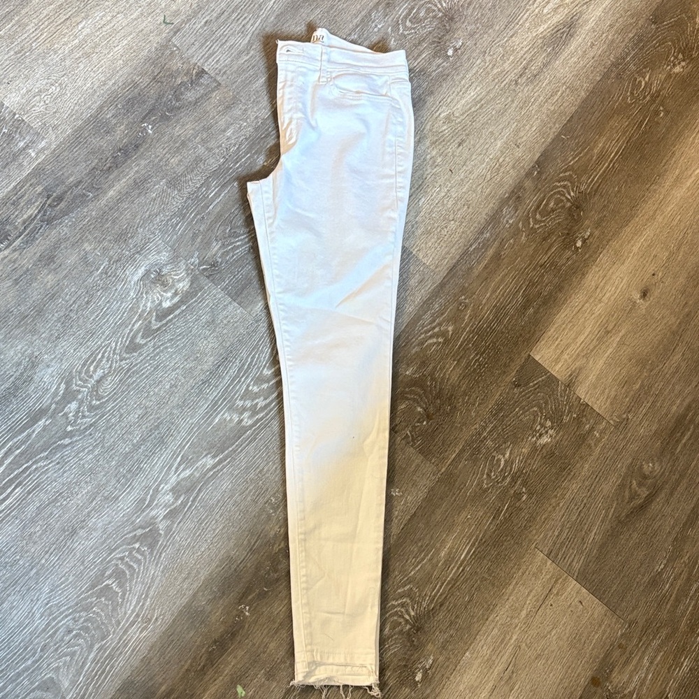 a.n.a Cream High-Rise Jeggings